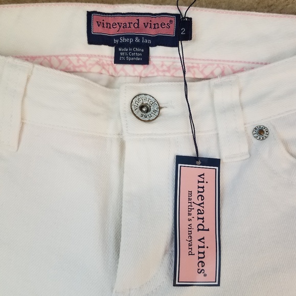 Vineyard vines white jeans - Picture 2 of 4